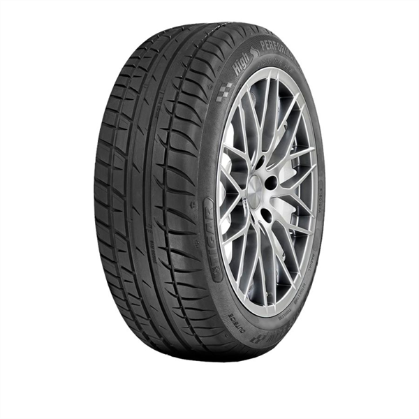 Tigar High Performance 215/45 R16 90 V XL