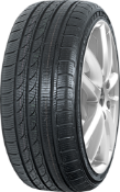 Nahaufnahme der Lauffläche Tracmax S210 245/45 R17 99 V XL