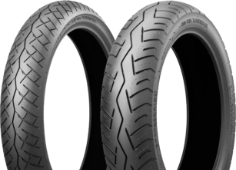 Nahaufnahme der Lauffläche Bridgestone Battlax BT46 130/70-18 63 H Rear TL