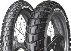 Nahaufnahme der Lauffläche Dunlop TRAILMAX 120/90-17 64 S Rear TT