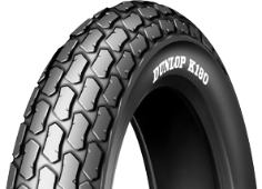 Nahaufnahme der Lauffläche Dunlop K180 130/80-12 69 J TL