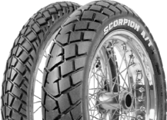 Nahaufnahme der Lauffläche Pirelli Scorpion MT 90 A/T 110/80-18 58 S Rear TT M/C MST