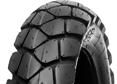 Nahaufnahme der Lauffläche Metzeler Tourance 150/70 R17 69 V Rear TL M/C