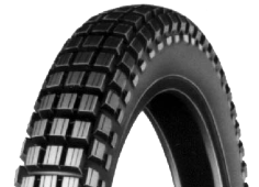 Nahaufnahme der Lauffläche Cheng Shin C186 4.00-18 64 N NHS