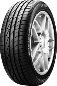 Nahaufnahme der Lauffläche Lassa Impetus Revo 215/65 R15 96 H