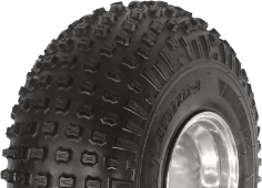 Nahaufnahme der Lauffläche BKT AT-109 20x7-8 NHS